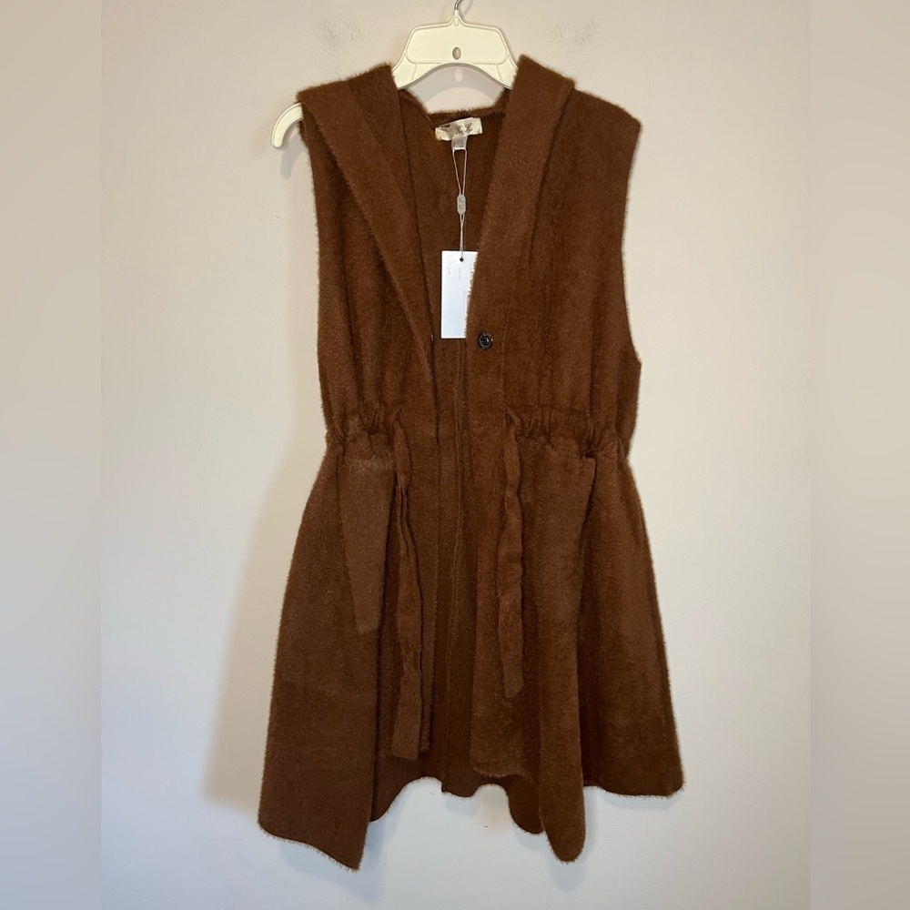 NWT Wool Blend Cozy Hooded Vest Size Medium - Picture 7 of 13